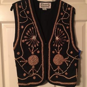 💞 5/$35 Vintage hand sewn embroidered vest